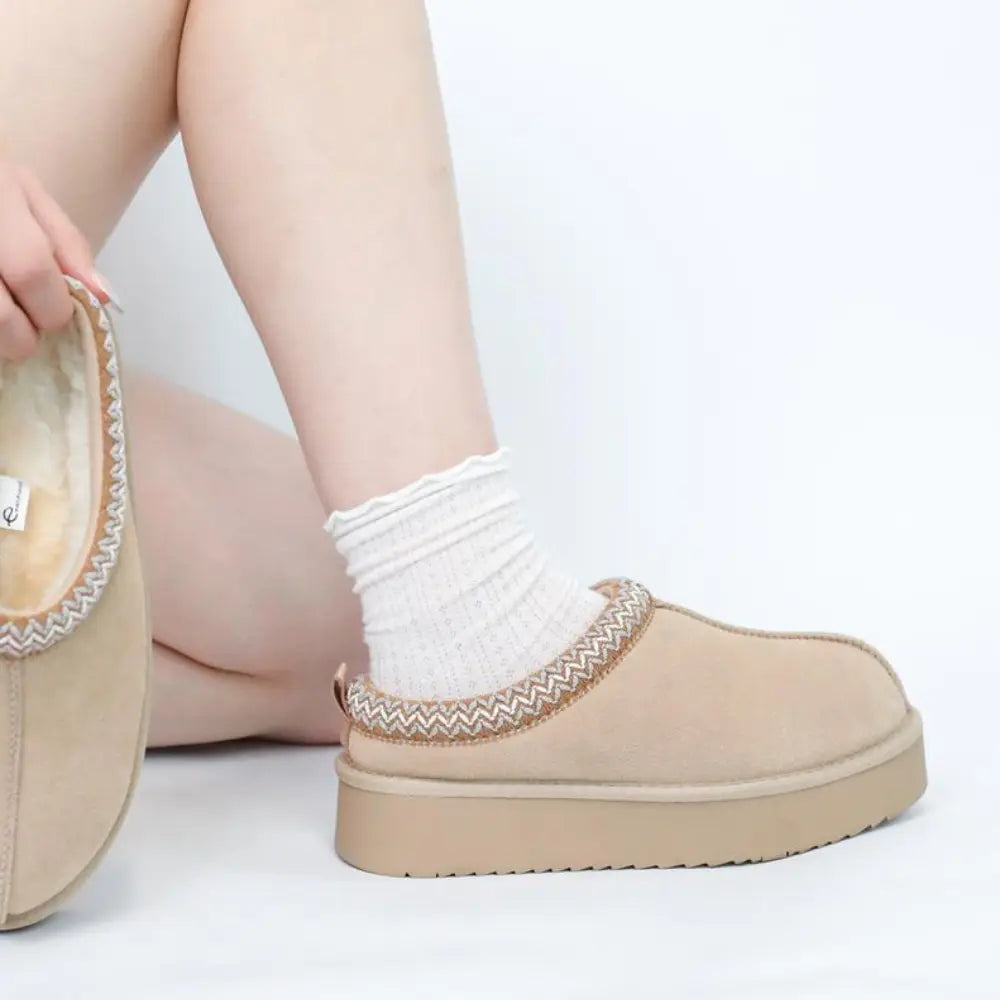 CozyStep™ | Suede Braided Fur Slippers – Warm, Chic & Durable
