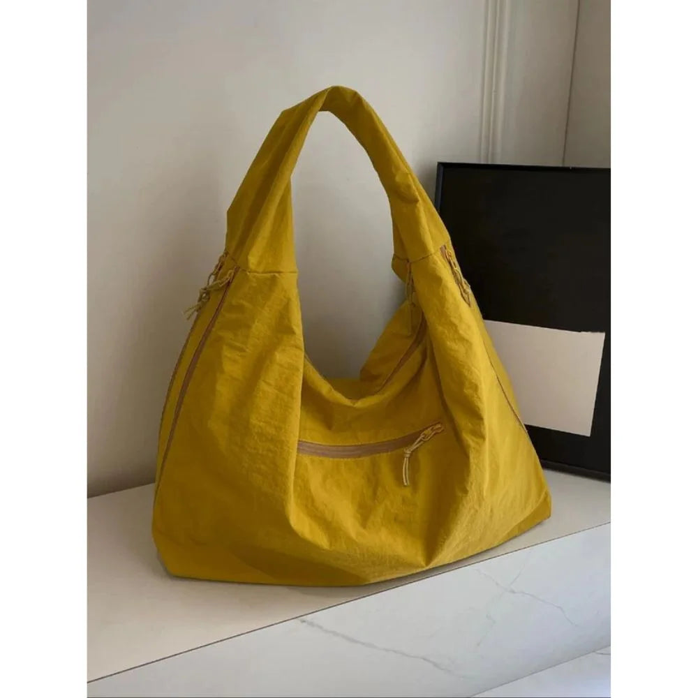 FlowCarry™ | Lightweight Oversized Bag | Grab & Go with Ease