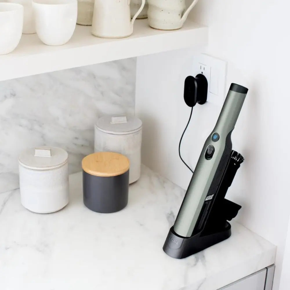 AeroClean® | Ultra-Light Cordless Handheld Vacuum
