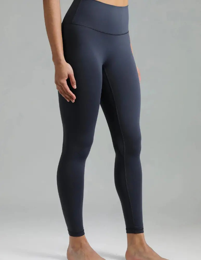 Flexora™ | High-Waisted Performance Leggings – Seamless Front with Inner Pocket