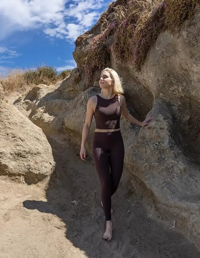 Flexora™ | High-Waisted Performance Leggings – Seamless Front with Inner Pocket
