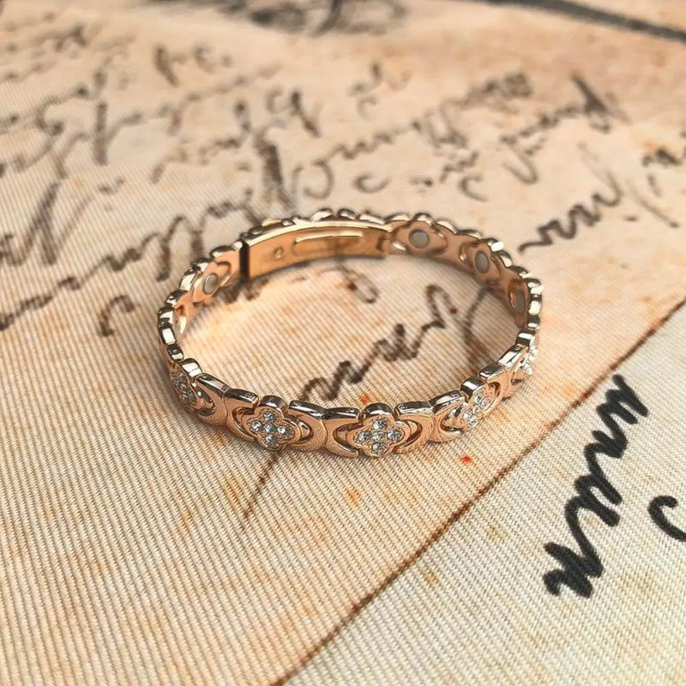 EleganCopper™ | Women’s Pure Copper Magnetic Bracelet – Pain Relief & Timeless Style