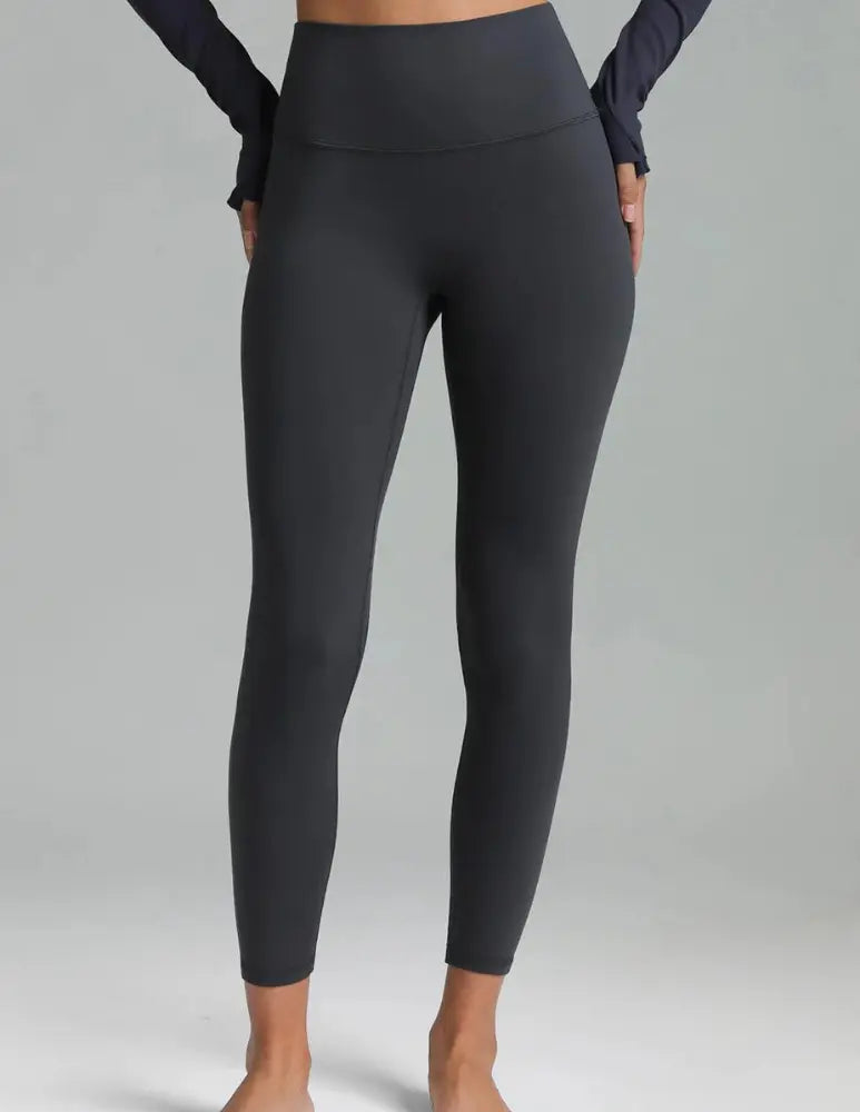 Flexora™ | High-Waisted Performance Leggings – Seamless Front with Inner Pocket