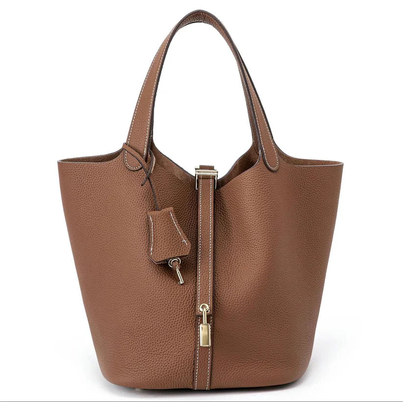 LuxeLock™| Structured Vegan Leather Bag – Secure & Stylish