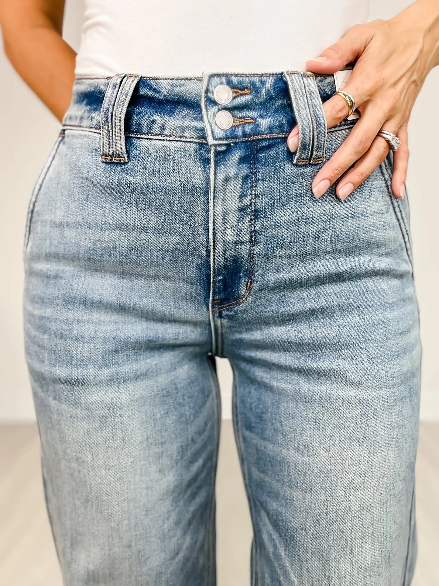 DenimElegance™ | High-Rise Double Button Wide Leg Jeans