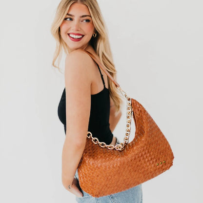 TwistaBag™ | Textured Shoulder Bag – Stylish Without the Effort