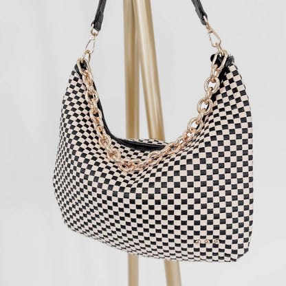 TwistaBag™ | Textured Shoulder Bag – Stylish Without the Effort