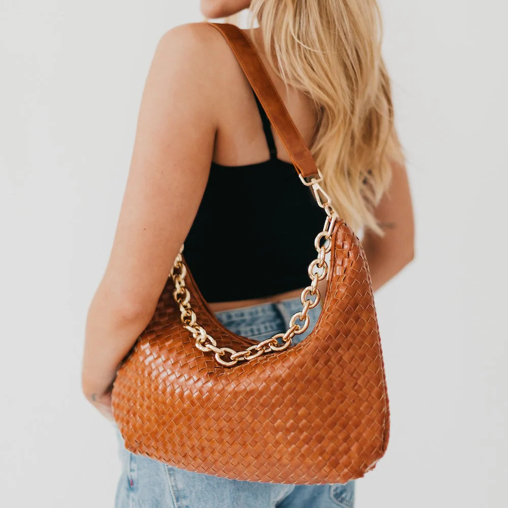 TwistaBag™ | Textured Shoulder Bag – Stylish Without the Effort