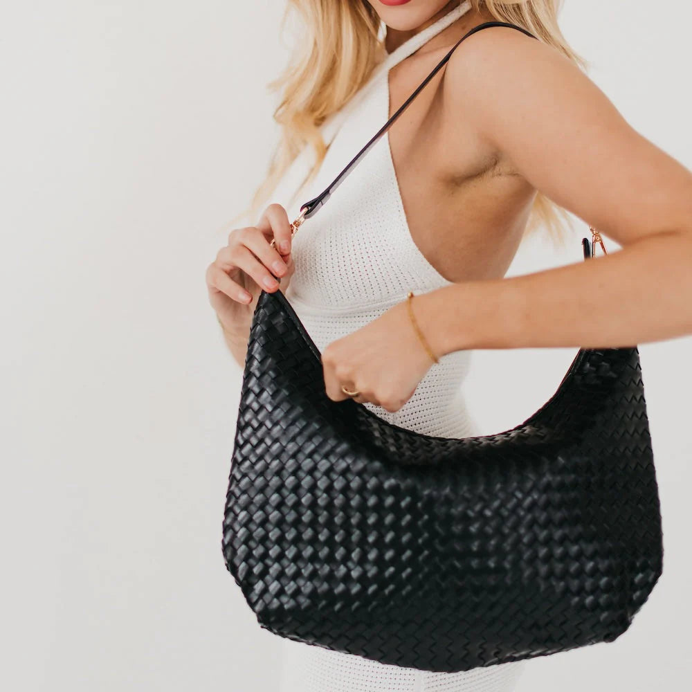 TwistaBag™ | Textured Shoulder Bag – Stylish Without the Effort
