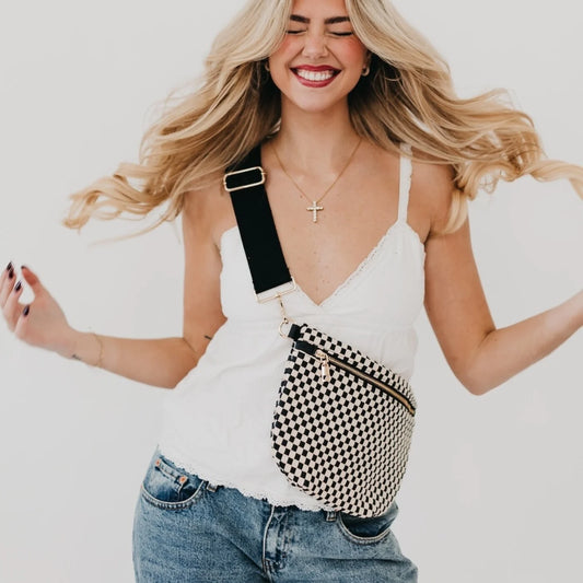 Arka™ | Everyday Belt Bag | Hands-Free. Fuss-Free. Style-Full.